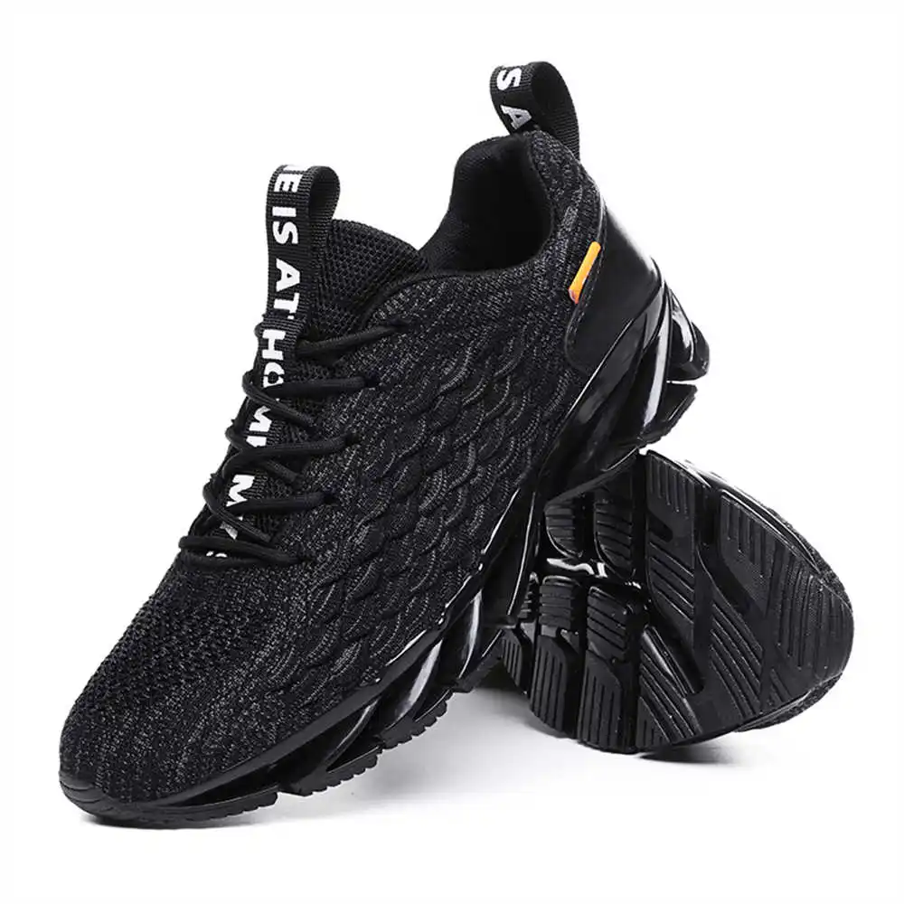 size 44 size 39 walking shoes  - Streetwear Brand Drops avis et prix