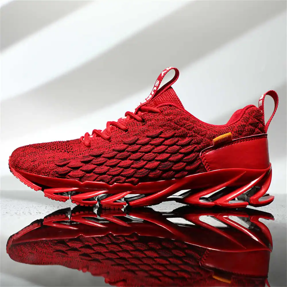 size 44 size 39 walking shoes  - Streetwear Brand Drops avis et prix