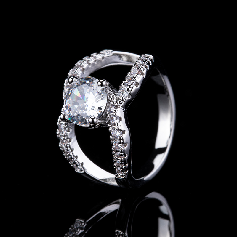 925 Sterling Silver Shiny Zirc - Streetwear Brand Jewelry avis et prix
